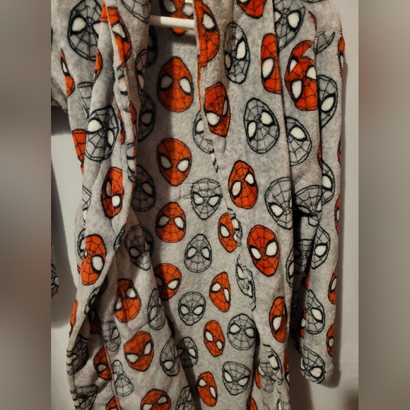 House Coat Robe - Spiderman - Youth 10/12 - Picture 5 of 6